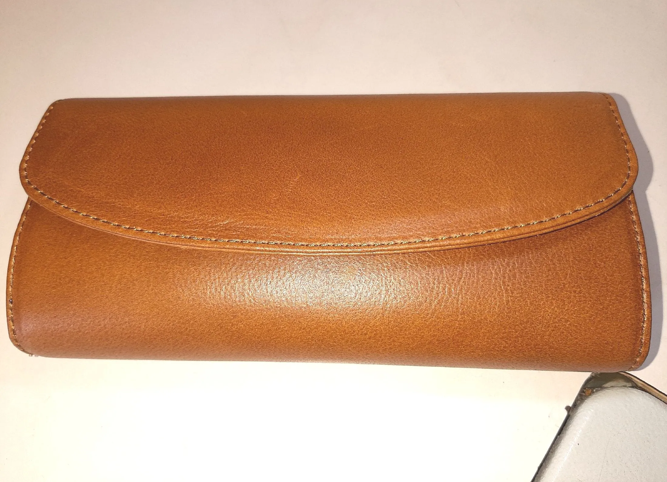 Ladies leather wallets