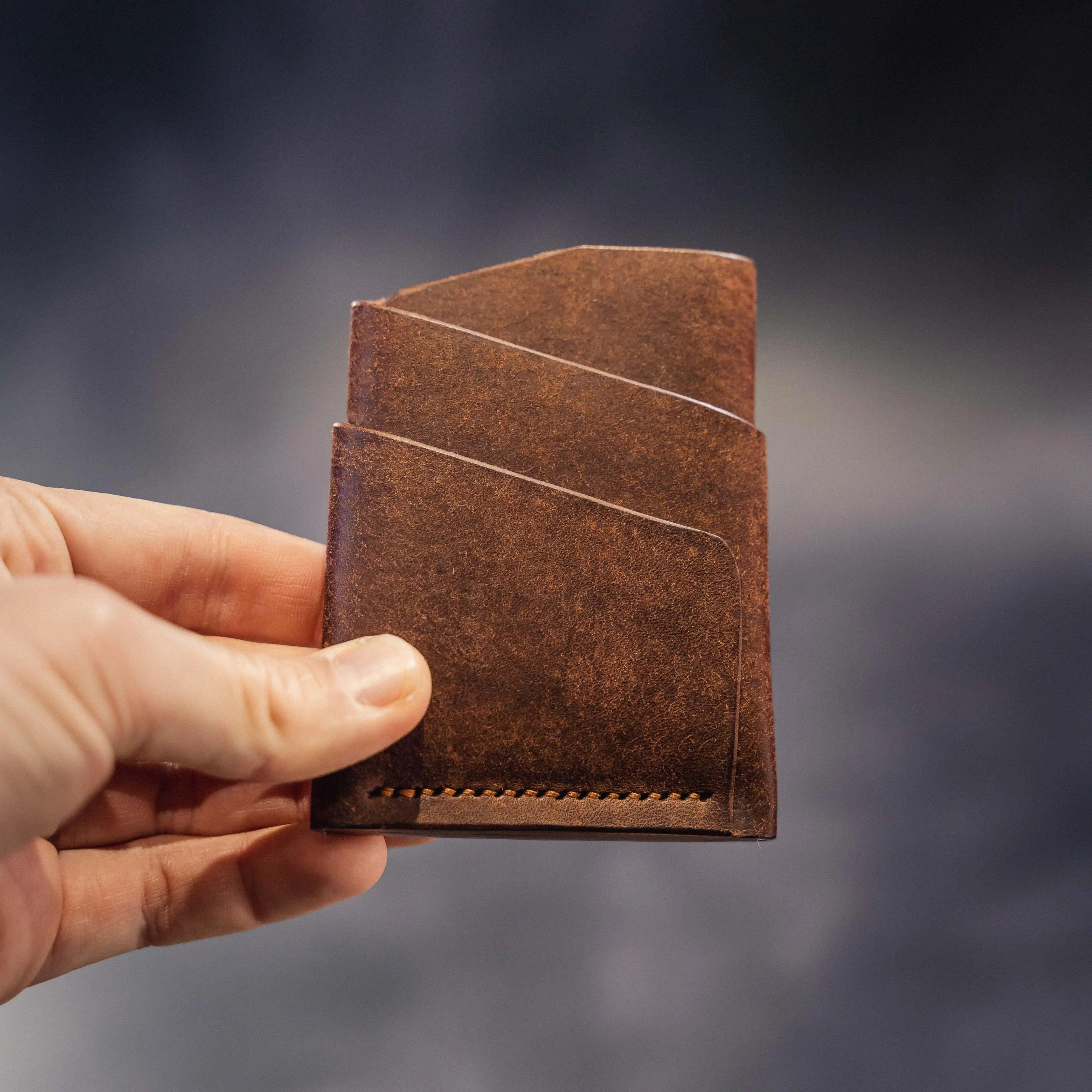 Pembrook 'Sleeve' Leather Cardholder - Cognac